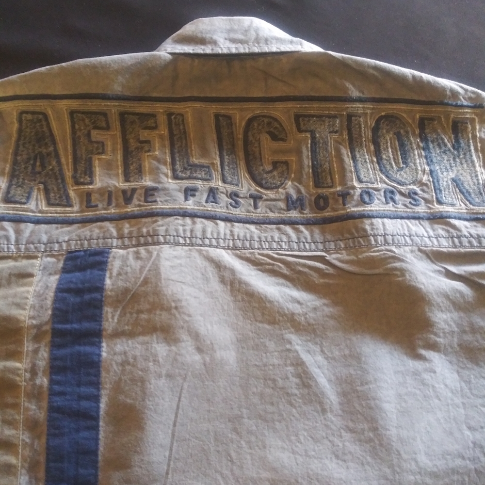Affliction Button up - Picture 4 of 5